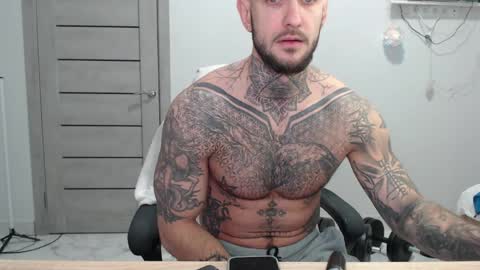 Maximus Fox online show from April 20, 7:22 am