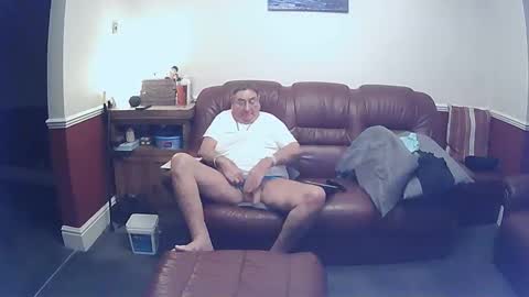 MAX online show from October 28, 11:18 pm