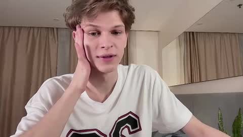 Snapshot of maxim_burn chatting on March 5, 5:08 pm maxim burn online show from March 5, 5:08 pm