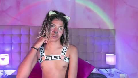 maxim online show from October 8, 7:46 am