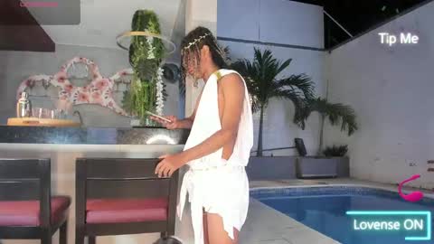 maxim online show from October 10, 6:51 am