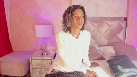 maxim online show from January 5, 3:00 am