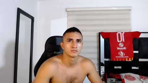 Maximo Sebastian online show from June 2, 1:06 am