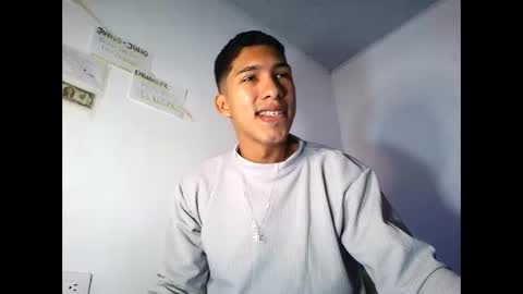 Maximo Aron Vega online show from March 8, 6:01 pm