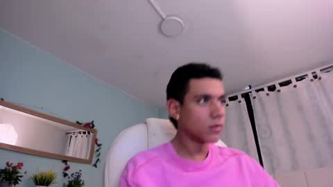 Maximus online show from January 25, 7:39 pm