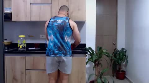 maximus online show from March 11, 1:45 am