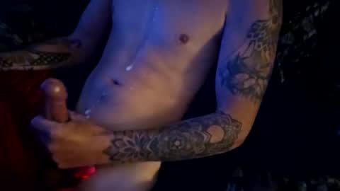 Snapshot of maxpleasure13141540 chatting on December 5, 3:50 pm maxpleasure13141540 online show from December 5, 3:50 pm