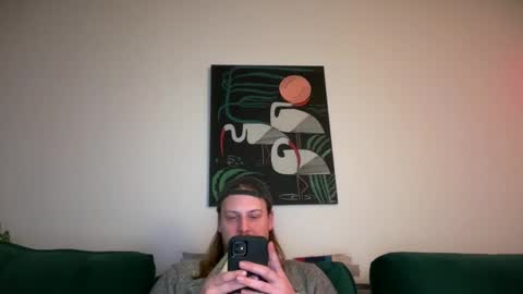 Snapshot of maxwatts95 chatting on January 2, 2:54 am Max Watts online show from January 2, 2:54 am