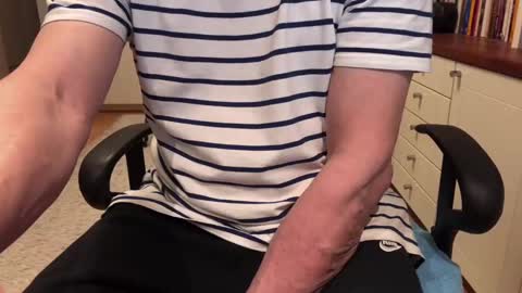 Snapshot of maxx_martin chatting on February 18, 5:09 am Max online show from February 18, 5:09 am