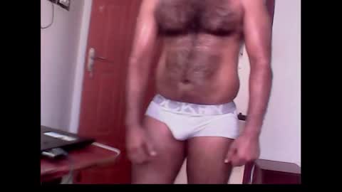 me_hai12 online show from December 4, 1:36 am