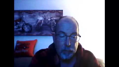 me at home online show from October 23, 10:19 am