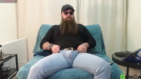 Meaty Roll online show from February 7, 4:37 am