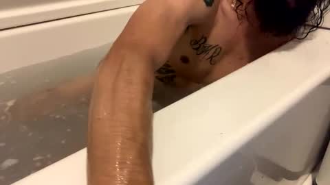 MegamanXXX online show from December 24, 12:33 am