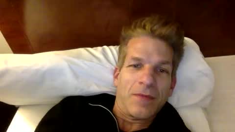 Andres online show from November 14, 5:43 am