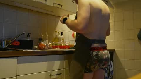 meneerkaas online show from December 28, 3:27 pm