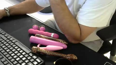 mentosgum online show from May 15, 6:16 pm