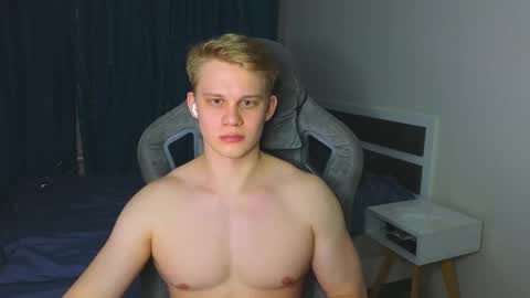 Mickey online show from March 5, 9:22 pm