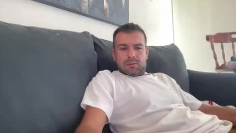 Mercedes190d online show from March 26, 1:04 pm