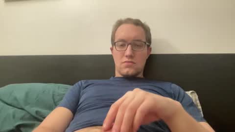 metallica92786 online show from February 15, 4:14 am