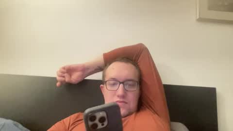 metallica92786 online show from February 24, 2:34 am