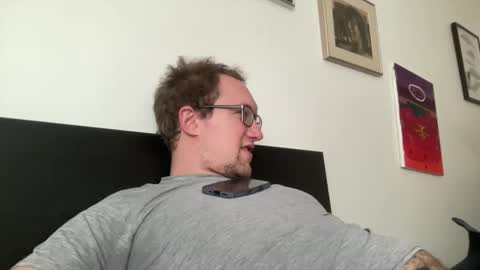 metallica92786 online show from March 9, 8:52 pm