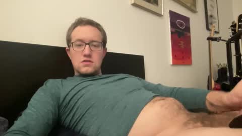 metallica92786 online show from March 29, 12:33 am