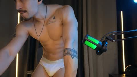 mettew22cm online show from November 9, 5:55 am