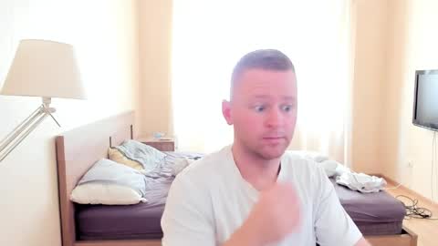 Michael Birkin online show from May 10, 4:14 am