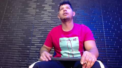 Michael Daviss online show from March 5, 2:12 pm