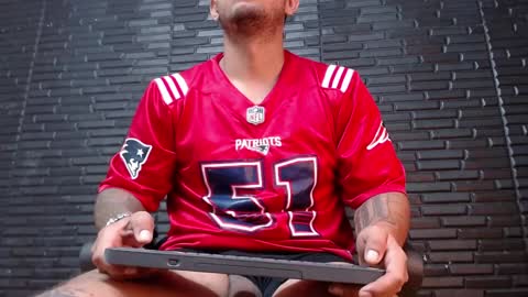 Michael Daviss online show from January 29, 1:07 pm