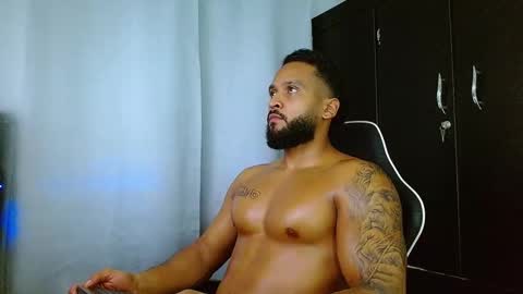 maximo online show from February 20, 4:53 am