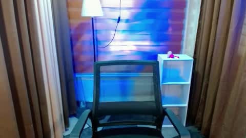 Dave online show from April 5, 11:12 pm