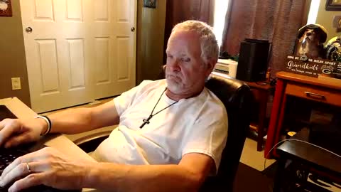 midwestdad09 online show from October 21, 6:44 pm