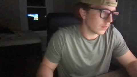 midwesthunky online show from March 11, 12:39 am