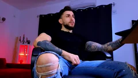 MightyAaron online show from February 13, 2:00 pm