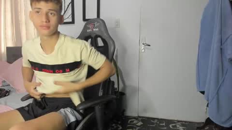 Miguel Hernandez online show from January 24, 7:39 pm