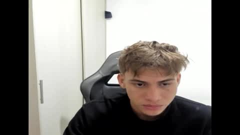 Miguel Hernandez online show from October 13, 9:54 pm