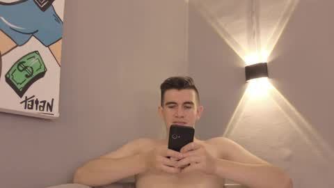 mikael online show from April 11, 7:45 am