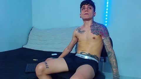 Mike IMDEPENDIENT MODEL online show from December 27, 2:25 am