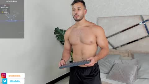 Mike Belle online show from December 25, 9:43 pm