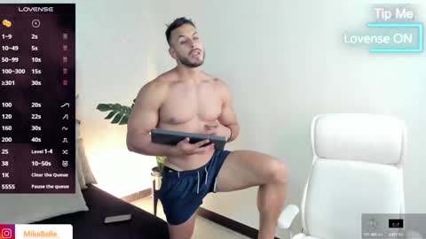 Mike Belle online show from February 3, 8:35 pm