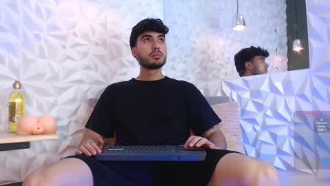 Mike online show from February 28, 7:03 pm