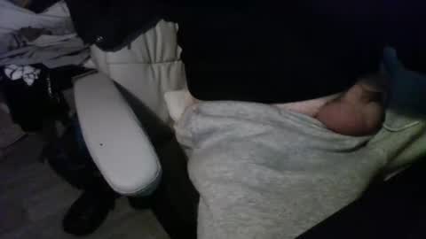 mikeoxnard141 online show from February 17, 7:24 pm