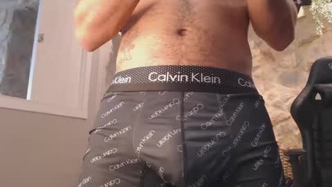 Snapshot of mikepark_ chatting on October 11, 11:58 am MIKE PARK online show from October 11, 11:58 am