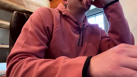 mikeydubs10 online show from April 21, 2:23 pm