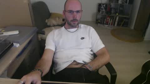 mikmik91 online show from November 19, 4:18 pm