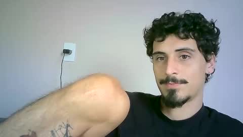 milkoffee online show from December 3, 1:21 pm