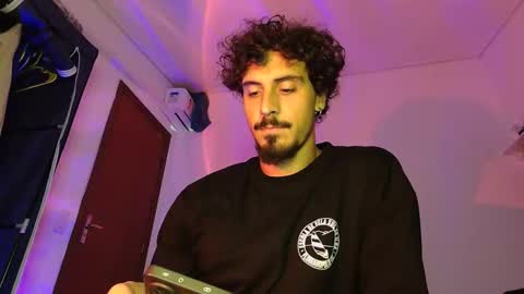 milkoffee online show from May 31, 11:38 pm