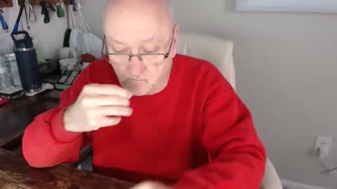 millenium0129 online show from December 2, 4:43 pm