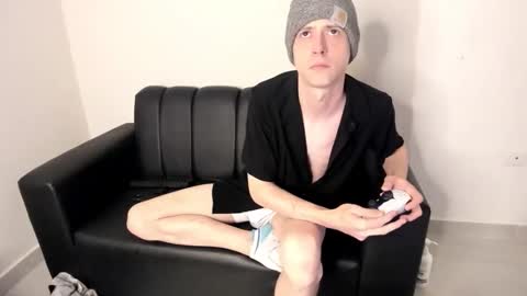 SlimnHungOH online show from April 20, 12:02 am